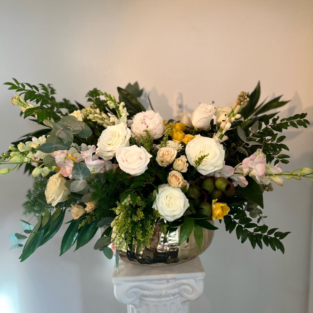 Mother's Day: Soft & Neutral