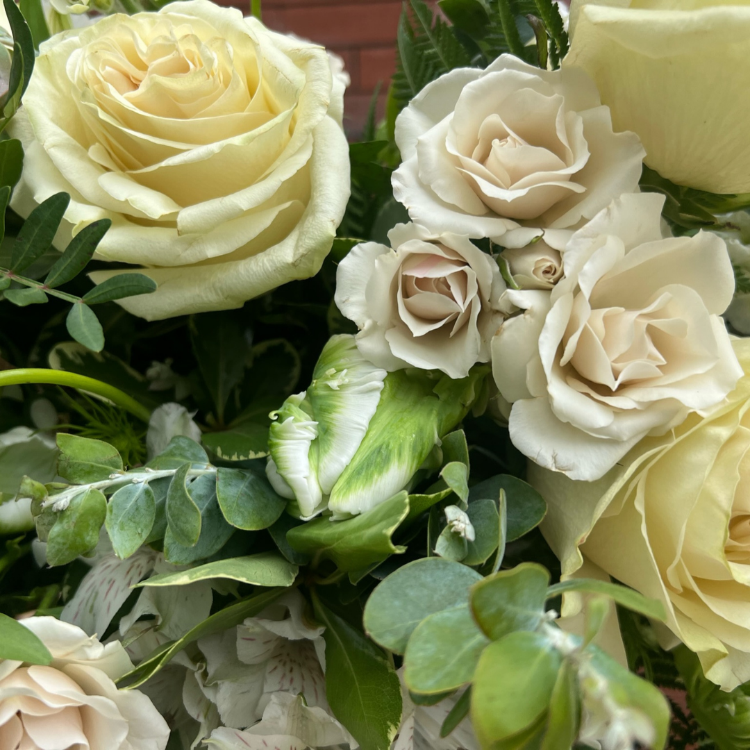 Mother's Day: Soft & Neutral