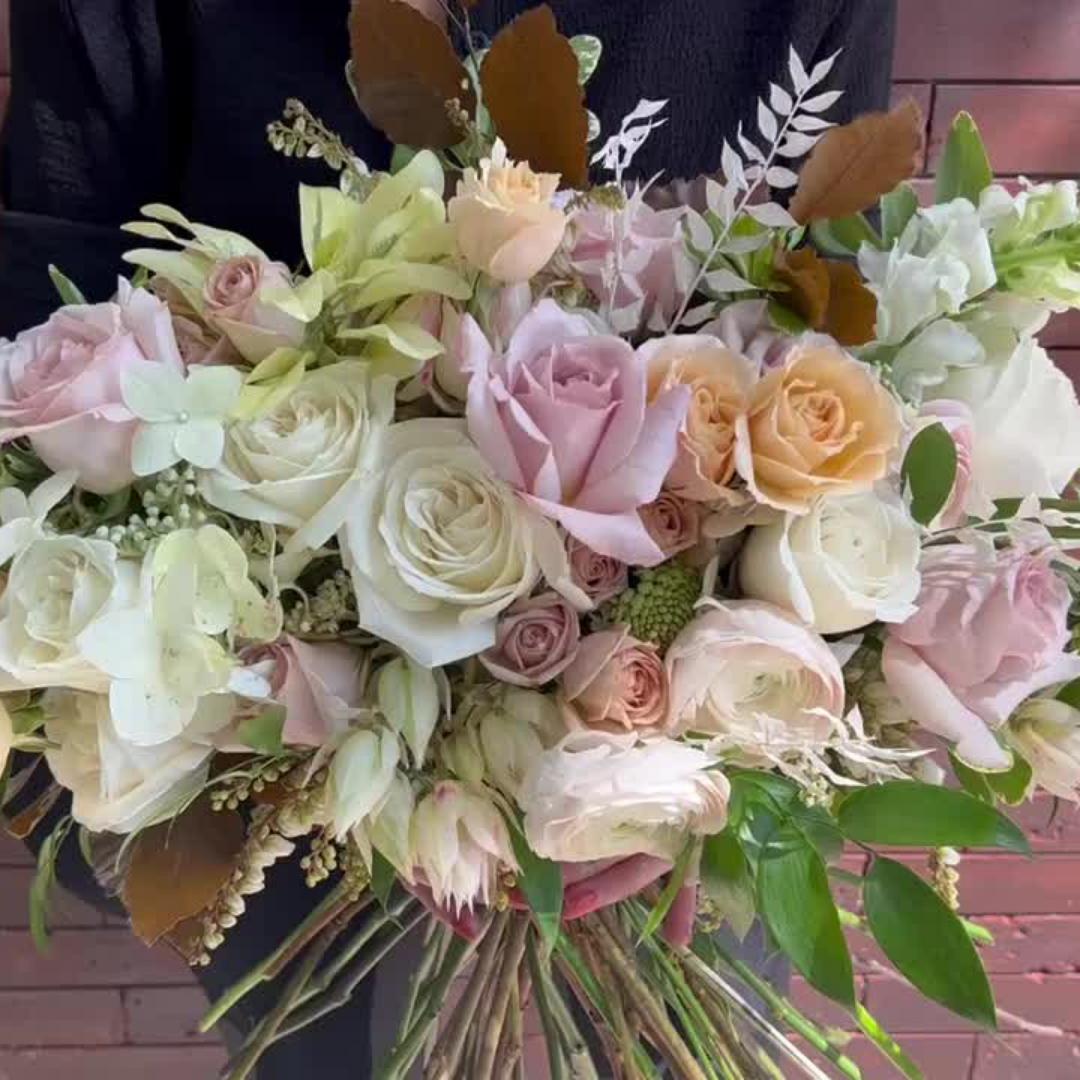Mother's Day: Soft & Neutral